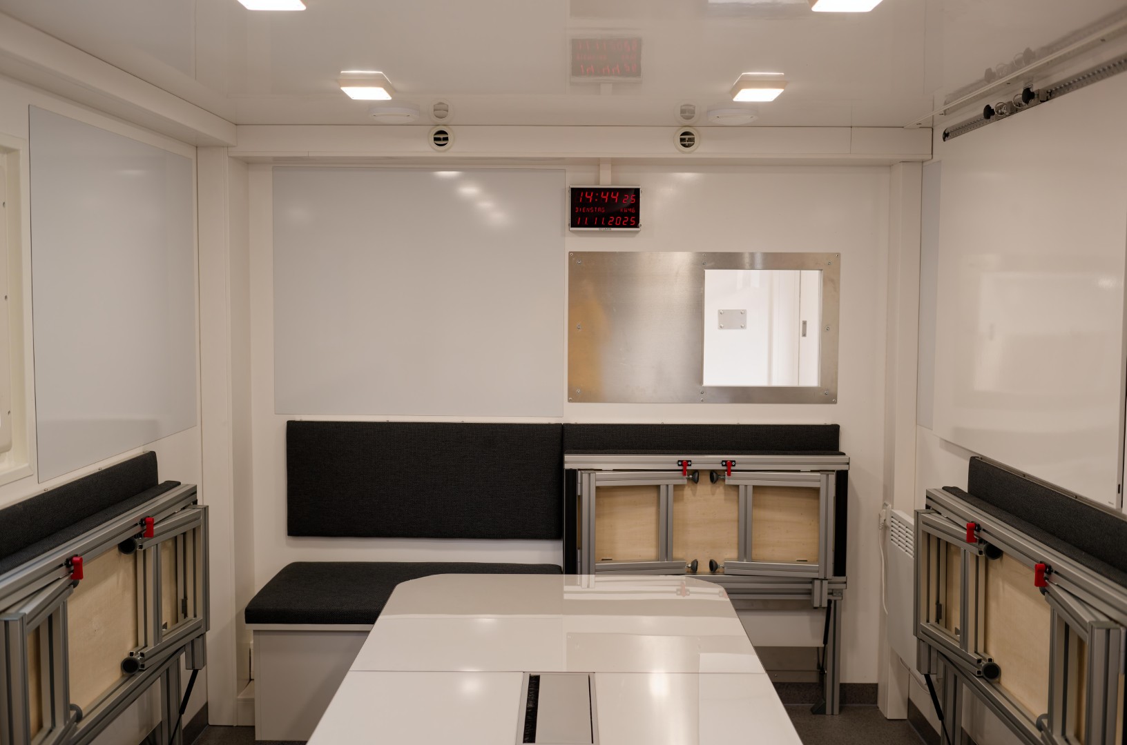 Abrollbehälter AB-Logistik Feuerwehr